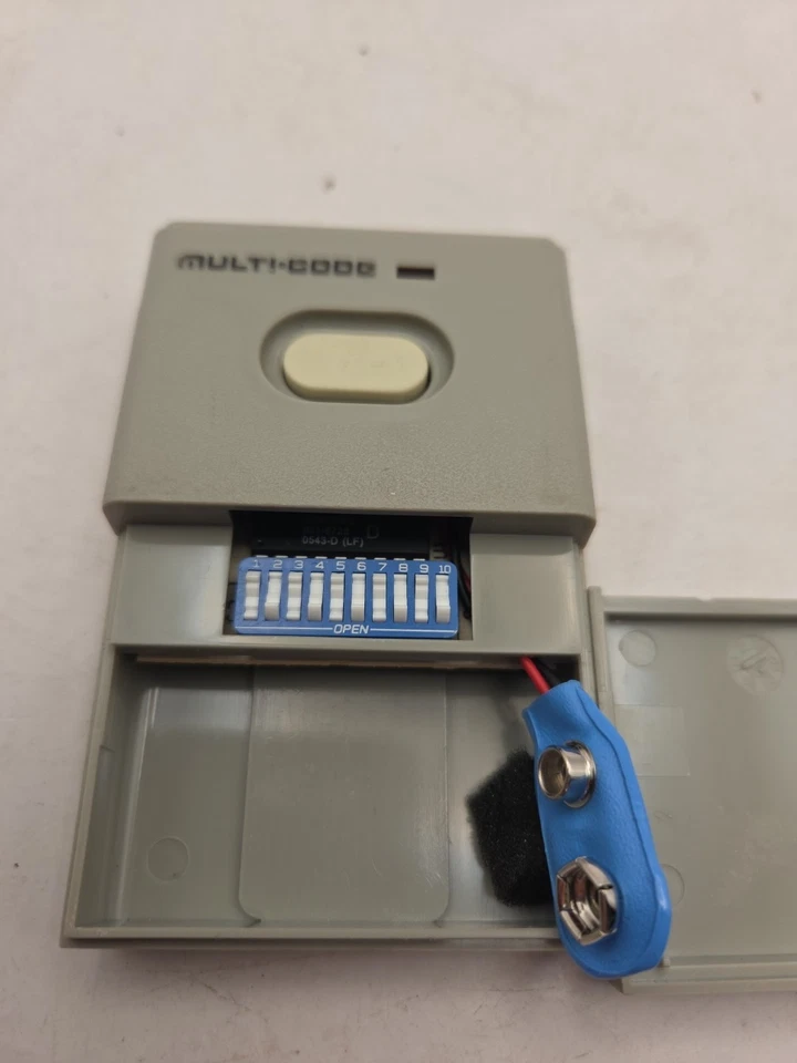 Linear Multi-Code 308911 1 Button Remote Transmitter 308911 0545 300 NO CLIP - Image 4 of 4