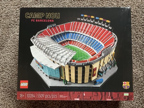 LEGO Icons: Camp Nou - FC Barcelona (10284)