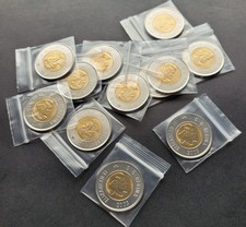 *** CANADA   TOONIE   2003   NEW  EFFIGY   *** FROM  MINT  ROLL  ***