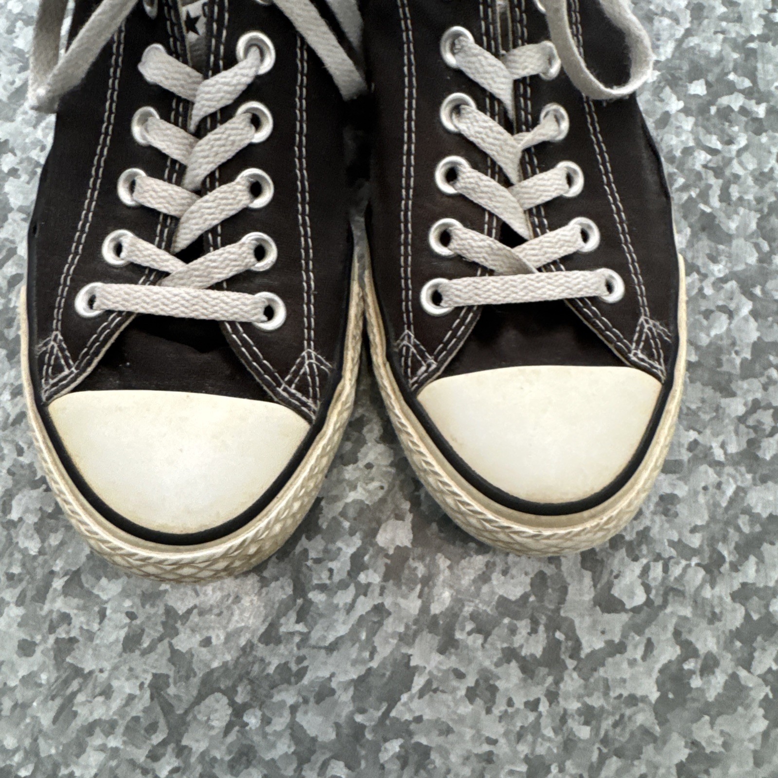 Men's Converse Chuck Taylor All Star Black size 9.5 pre owned retro unisex thumbnail 3