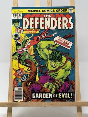 Defenders #36 Nighthawk, Dr. Strange, Red Guardian Marvel 1976