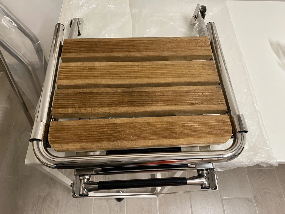 PLANCETTA DI POPPA CON SCALETTA A SCOMPARSA IN ACCIAIO INOX AISI316 45x39 BARCA - Immagine 3 di 4