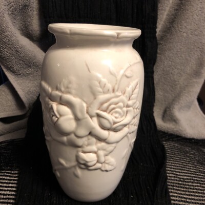 CBK Cream Colored Vase Raised Rose Design 1998