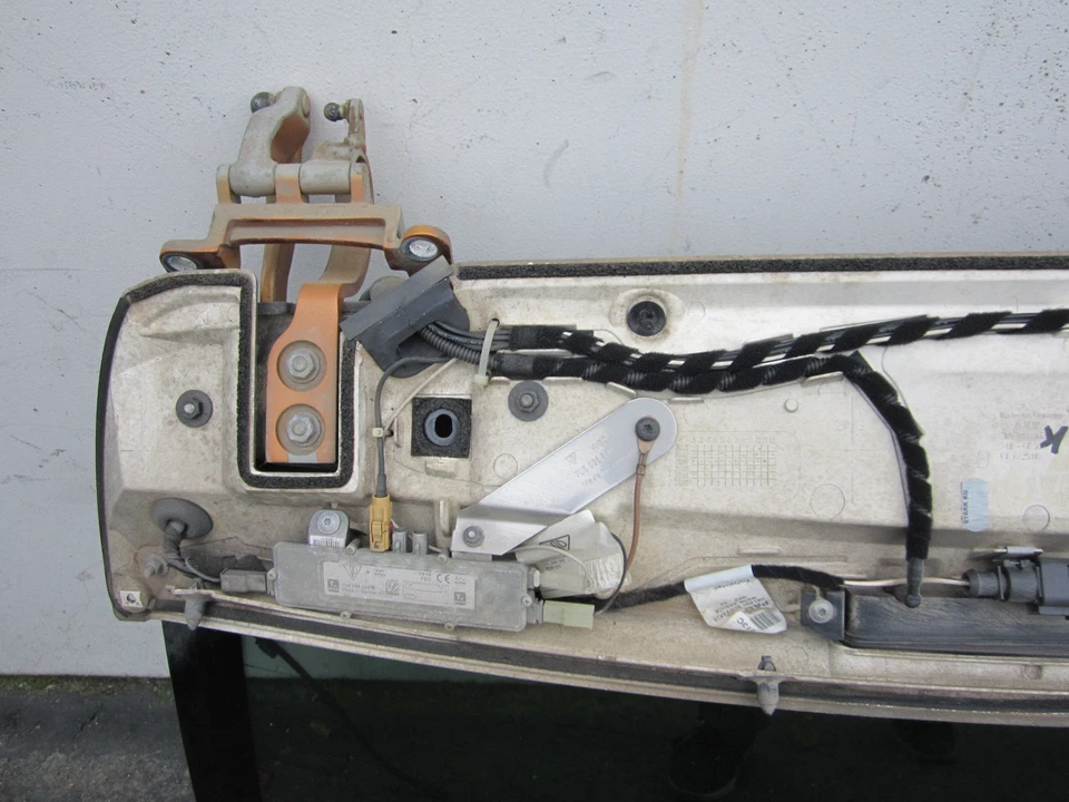 nn801339 Porsche Cayenne GTS 2008 2009 2010 Rear Trunk Tailgate Liftgate glass - Imagem 4 de 4