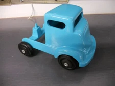 Tuffie toys pre-Smith Miller  blue cab 1940s