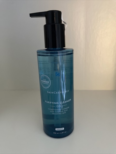 purifying cleanser with glycolic acid