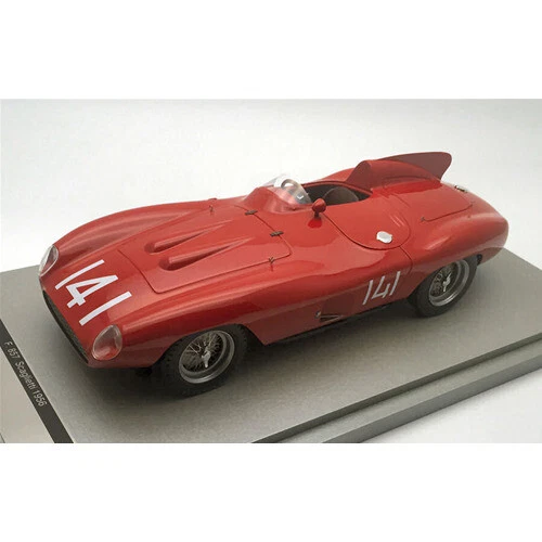 Modellini statici di auto da corsa Scala 1:18 Shelby