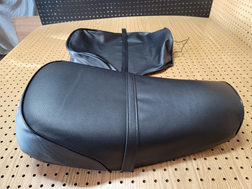 FUNDA ASIENTO SUZUKI TS250 SUZUKI TS400 MODELO 1971 A 1973 + CORREA [*S-70] Foto 2 de 4