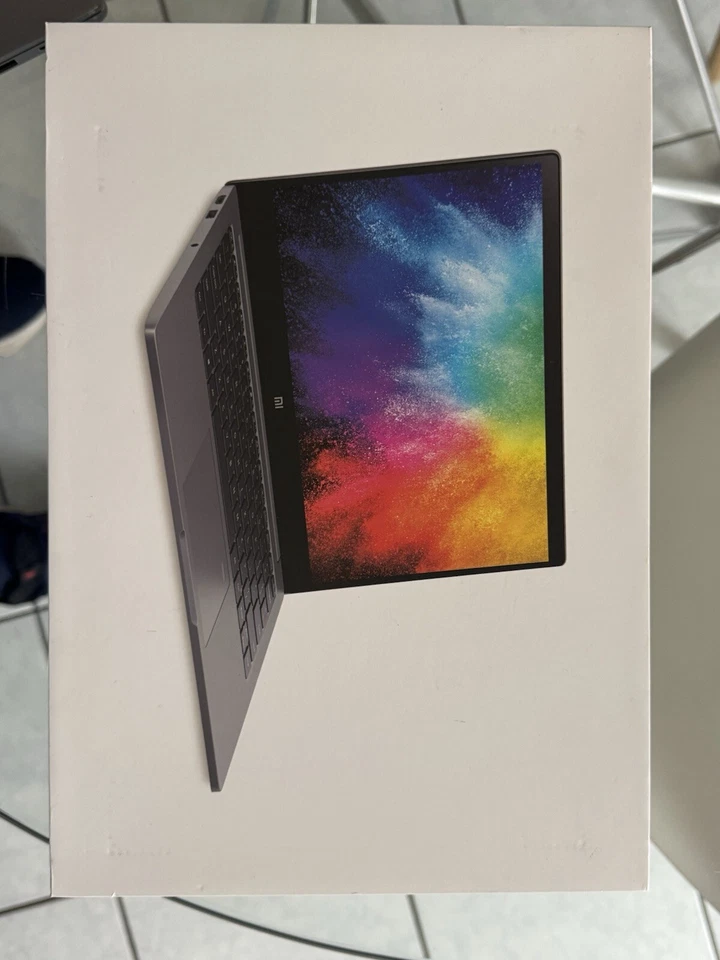 Notebook Xiaomi Mi Air 13.3” i7 (8ª Gen.) – 8GB RAM – 256GB SSD NVMe - Immagine 3 di 4