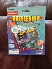 Battleship Keychain New Sealed - 1999 - Basic Fun Mini Travel Board Game