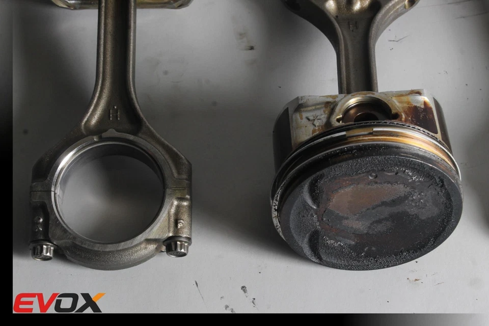 2008-2015 MITSUBISHI LANCER EVOLUTION 10 EVO X OEM Piston & Connecting Rods - Image 4 of 4