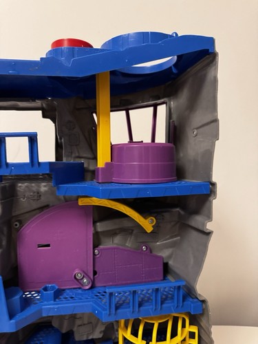Imaginext Fisher-Price Bat Cave DC Batman Batcave Playset - Picture 6 of 16