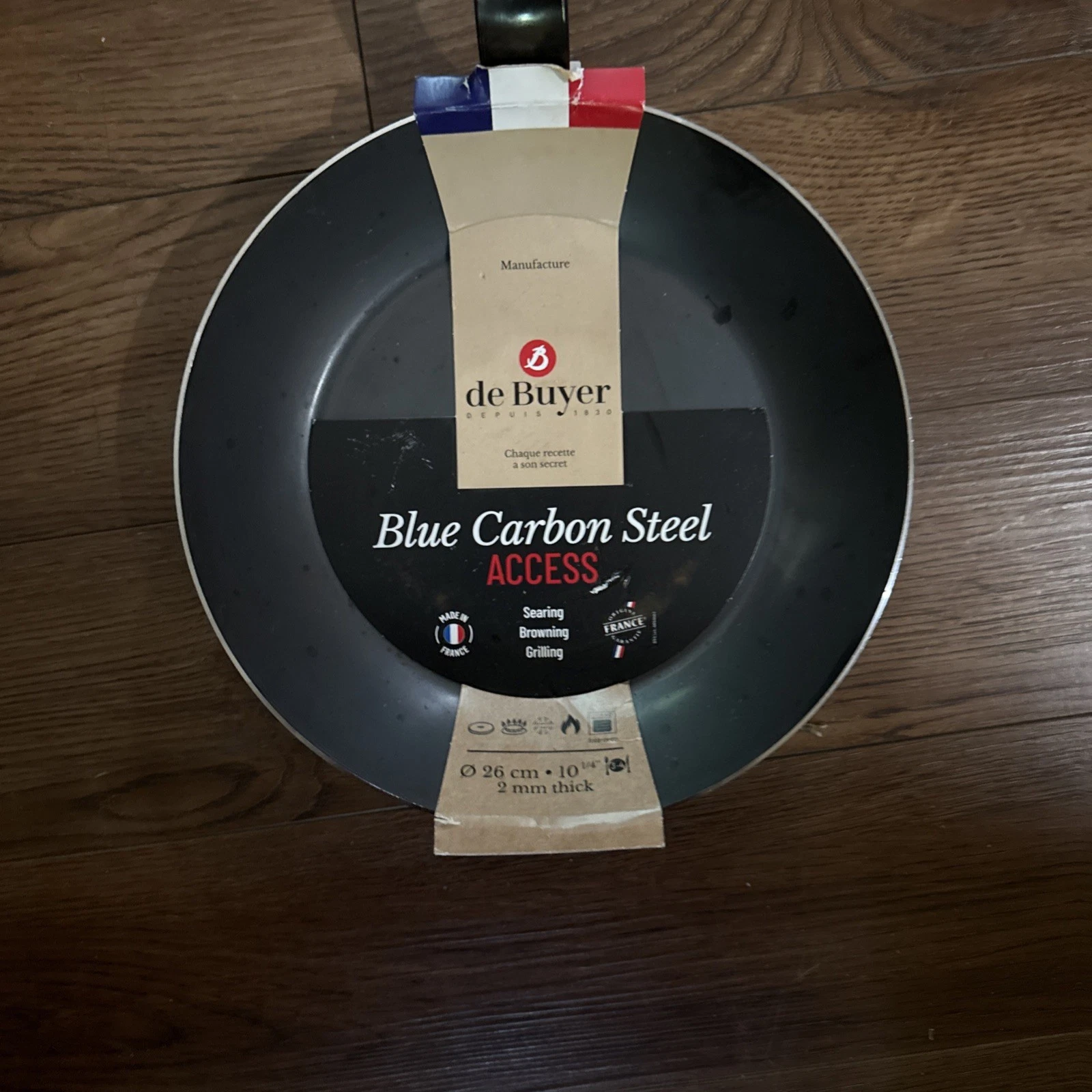 De Buyer Blue Carbon Steel Non-Stick Oven Safe Fry Pan 2mm Thick 10.25” Black