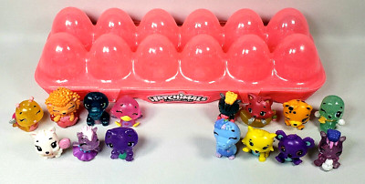 Hatchimals CollEGGtibles Lot Of 15 Figures w/ Egg Carton Toys