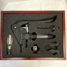 LA VIGNA CORKPULL GIFT SET MODEL 711 WINE ACCESSORIES IN WOODEN BOX Brand New
