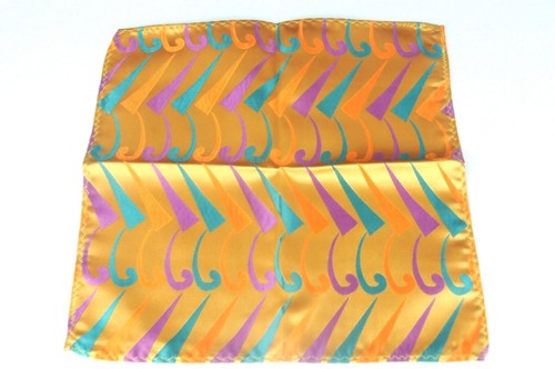 Lord R Colton Masterworks Pocket Square - Lawrence Gold Silk - $75 New - Picture 2 of 3