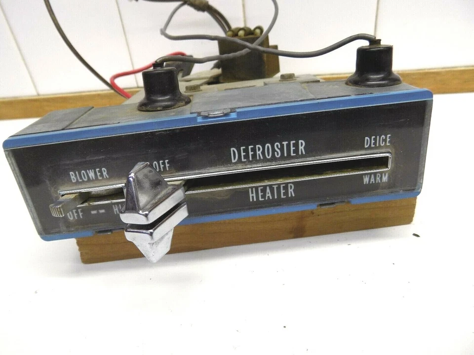 Buick Riviera 1964 tablero control de calefacción Foto 3 de 4