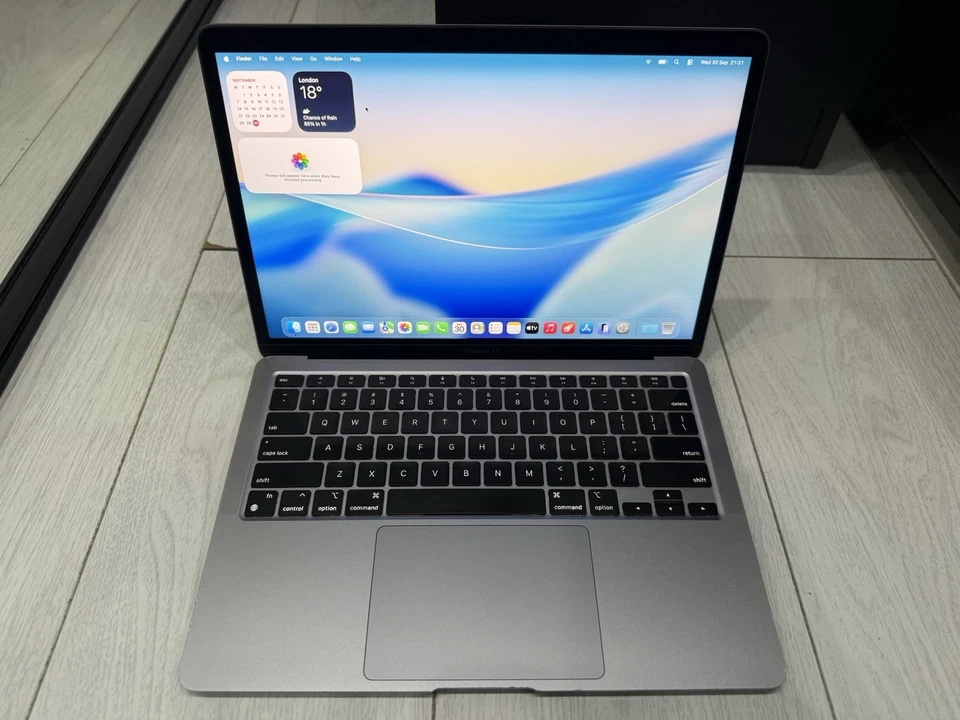 Apple MacBook Air 13" M1 · 16GB · 2TB, photo 4 of 5