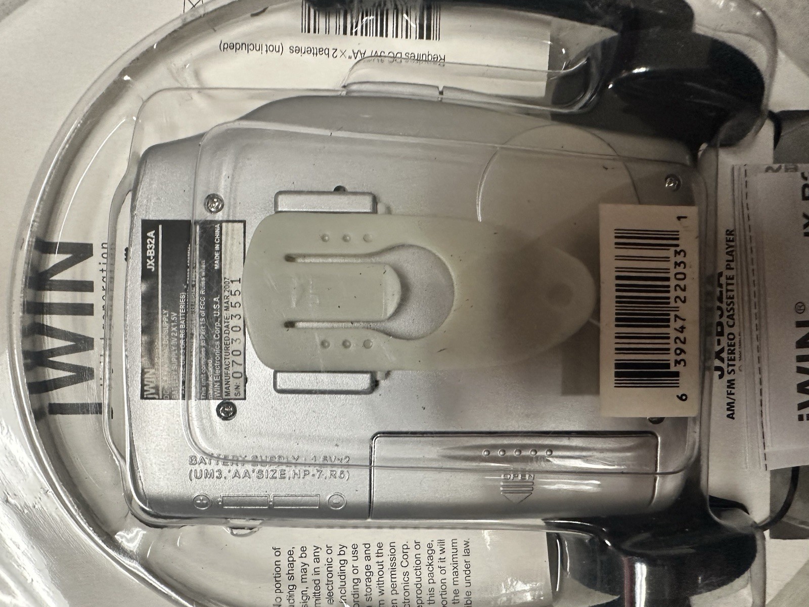 New In Package Walkman JWIN JX-B32A AM/FM Stereo Cassette Player BBS 2002