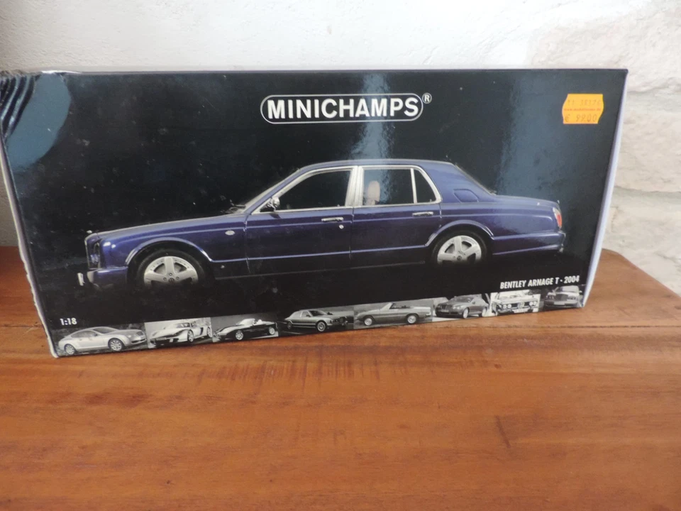 BENTLEY ARNAGE T 2004 MINICHAMPS 1/18 - Photo 2/4