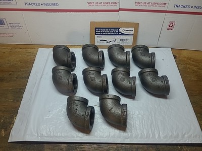 LOT OF (10) 1''BLACK MALLEABLE IRON PIPE THREADED 90° ELBOW FITTINGS ..150 CLASS