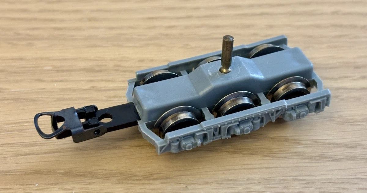 ROCO PLATINE PRISE Nem Pour Locomotive Type Bb 9200 / 9300 EUR 25,00 ROCO PLATINE PRISE Nem Pour Locomotive Type Bb 9200 / 9300 EUR 25,00