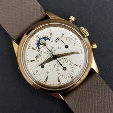 Universal Genève Tri-Compax 52225-1Universal tri-compax 54 Calendario completo 1