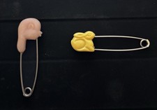 Vintage 2 Diaper Pins Chickadee pink and Bunny yellow