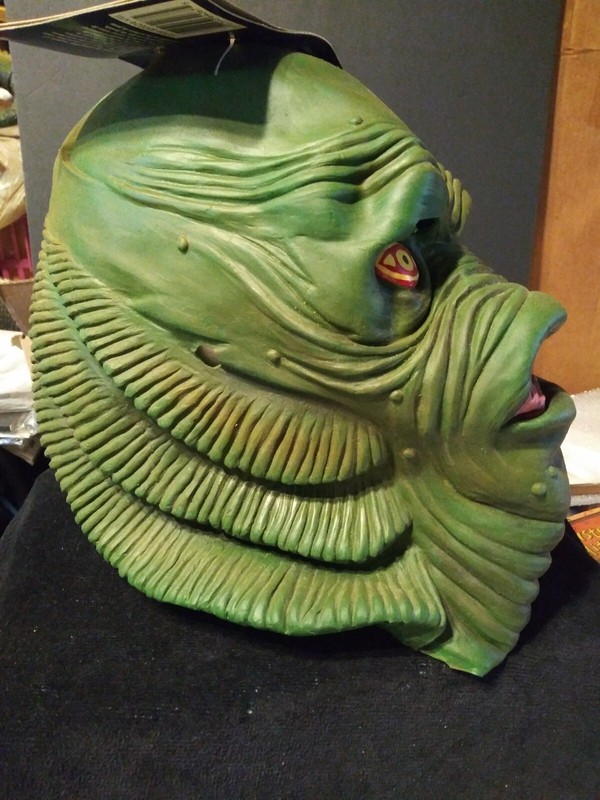 Creature From the Black Lagoon/Universal Monsters/ Adult Mask/1997/Pre-owned.