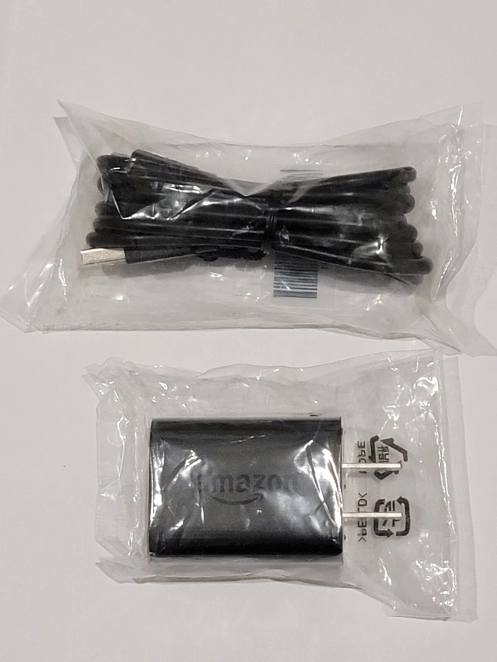 Amazon 9W Original OEM AC USB Power Adapter With Micro USB cable. - Image 4 of 4