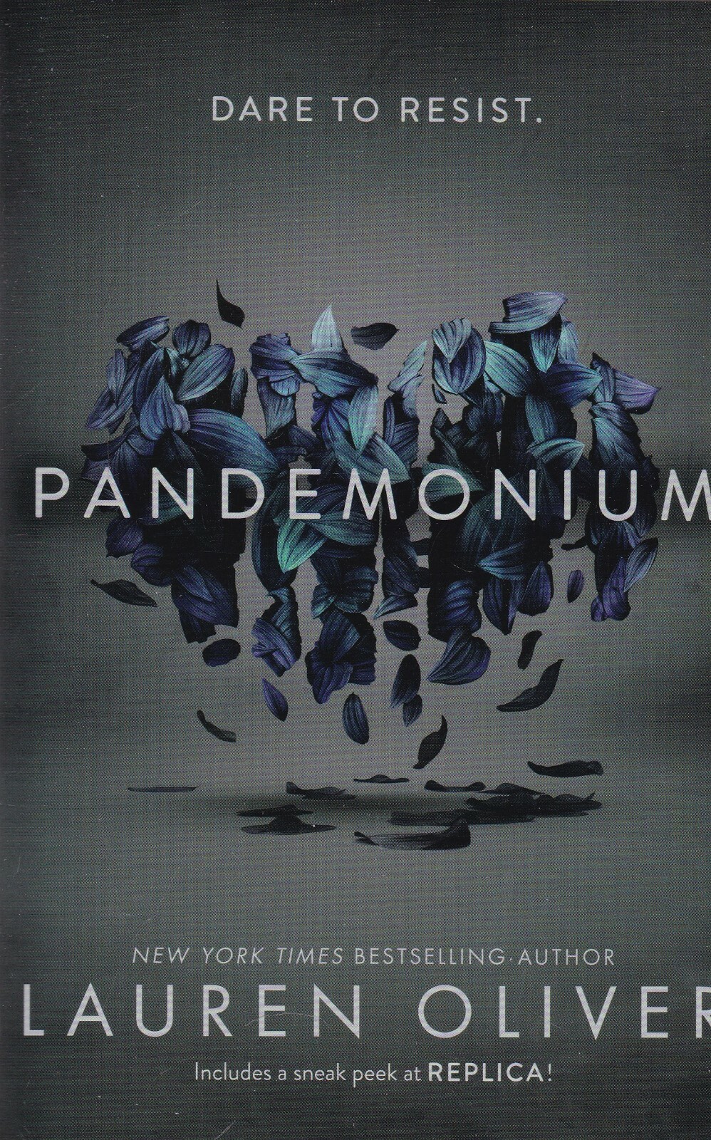 Pandemonium by Lauren Oliver Paperback Book