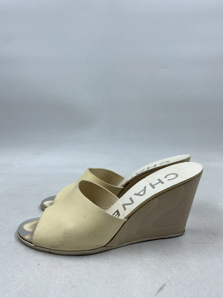 Chanel кремовая кожа на танкетке Mules W 6,5 - Изображение 3 из 4