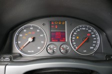 VW Golf 5 1K 5M Plus Tacho Tachometer Kombiinstrument 1K0920862J 186.000TKM