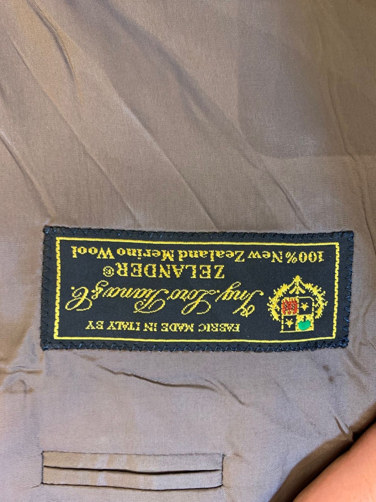 Vintage Hugo Boss 100% Zelanzer merino wool Loro Piana jacket blazer 44R 44L thumbnail 4