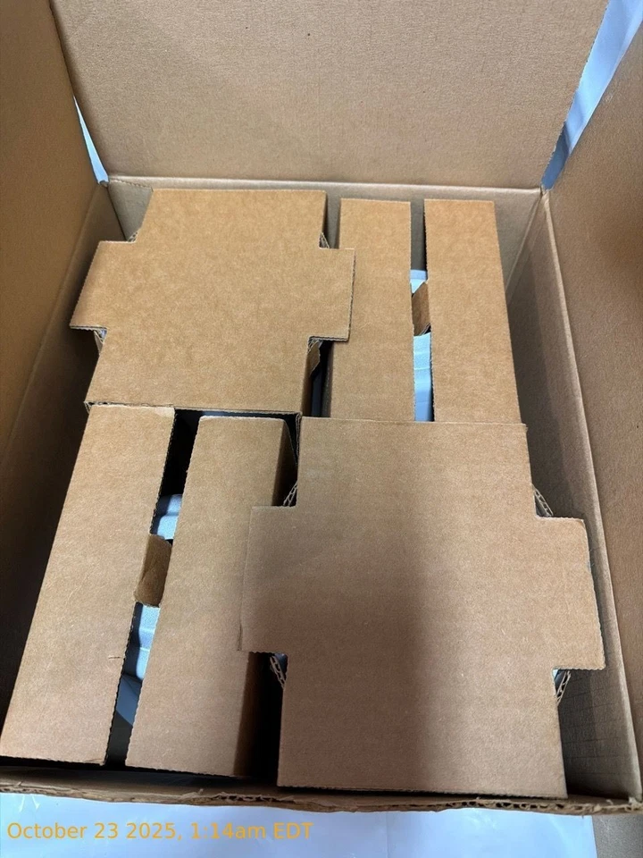 NEW Lightolier L511MG Recessed Downlight Lytecan R30 Baffle Reflector Trim Black - Image 3 of 3