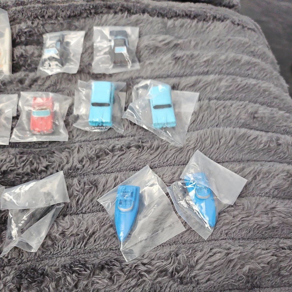 Micro Machines Bundle Cars 18pcs-9 Different-Galoob-LGT-1996- Sealed-See Pics-L2 - Image 4 of 4