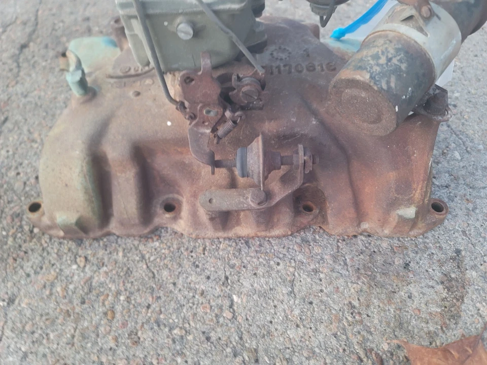 1955 1956 Buick Intake Manifold Carburetor Coil Bracket 55 56 264 322 Nailhead Foto 2 de 4