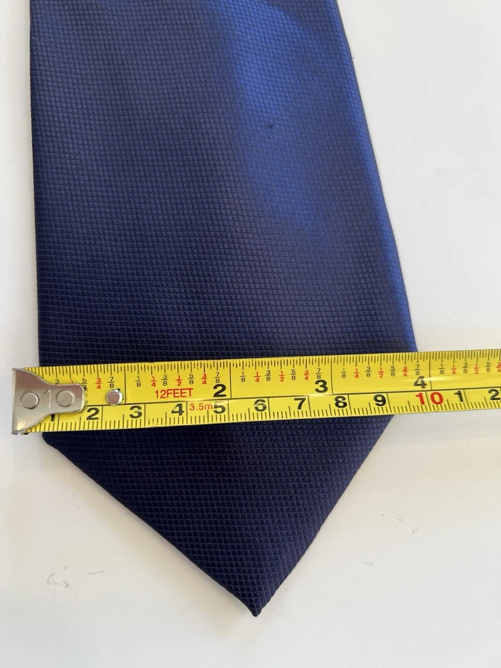 Louis Vuitton Mens Vintage Luxury Navy Blue Silk, Business Casual Tie — 第 2/4 张图片