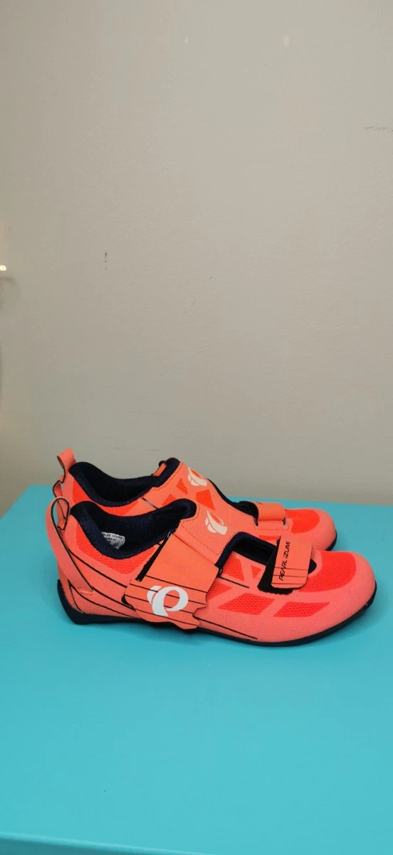 GIRO FLYNT TRI BLANCHE ET ARGENTE Chaussures de triathlon femme