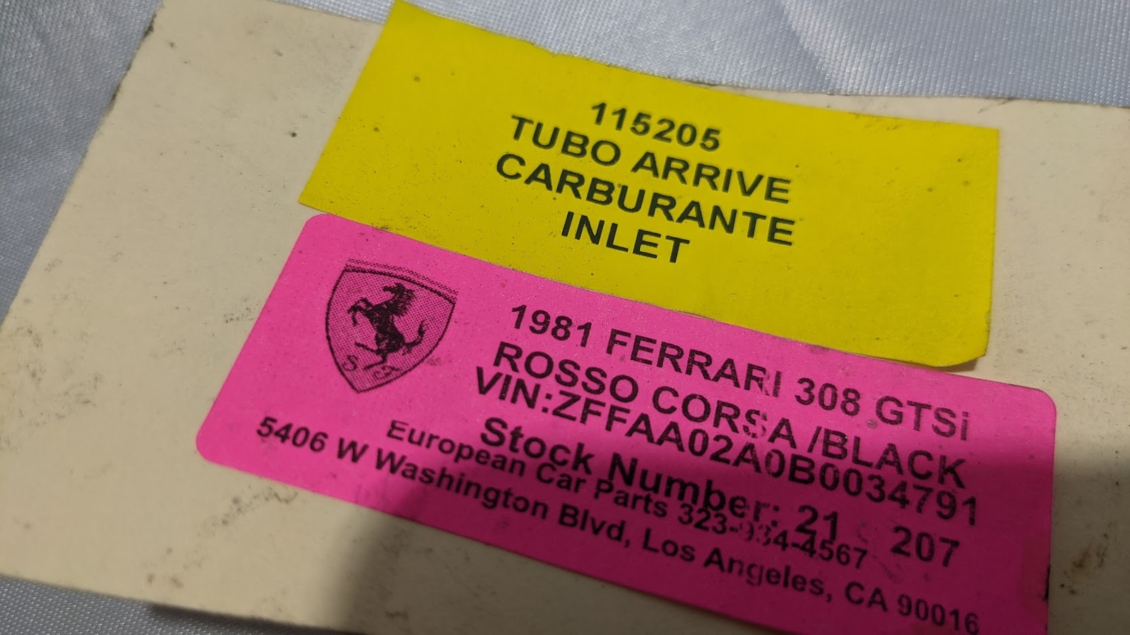 Ferrari 308 FUEL LINE HOSE RETURN DISTRIBUTOR TO METAL PIPE 115207