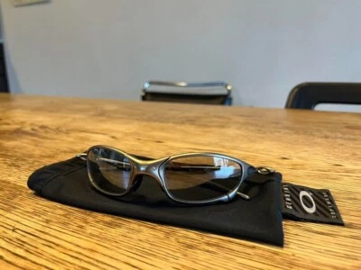 Lunettes de soleil Oakley Juliet Silver Eyewear Fashion Accessories collectio... - Photo 1/4