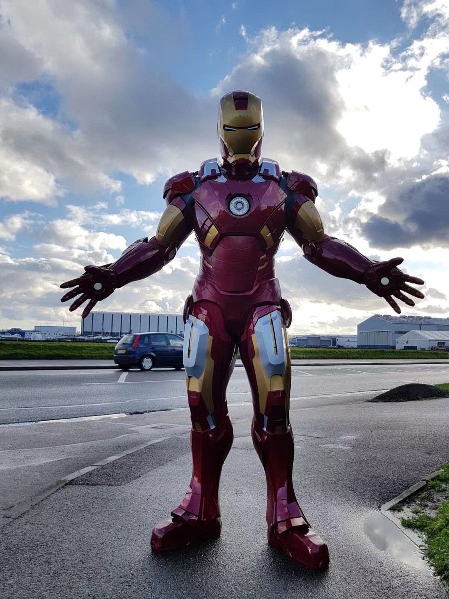 Killerbody Studio Iron Man MK7 1/1 Wearable Armor Battle Ver DX