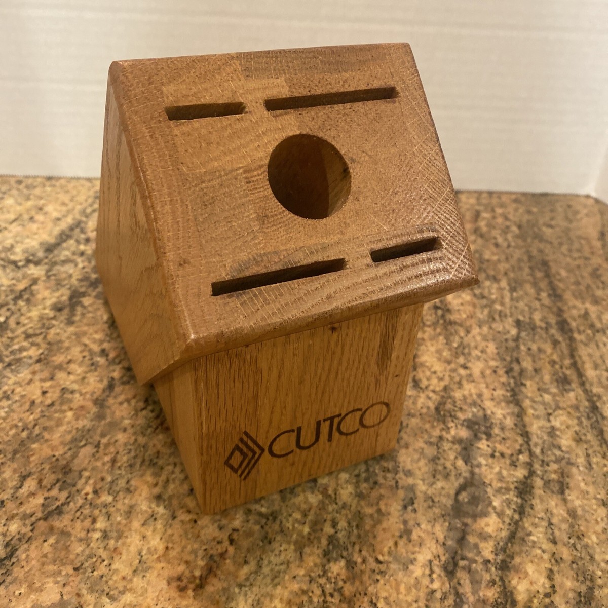 CUTCO Slot Oak Wooden Knife Block Butcherblock Essential Set