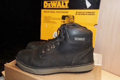 dewalt plasma safety boots black