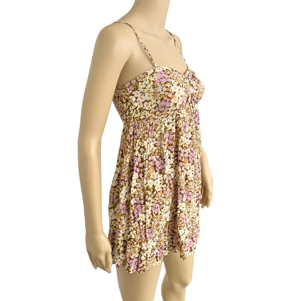 Billabong XS Mameluco Floral Correas de Espagueti Cottagecore Playa Viscosa Fluido Usado en Excelente Condición Foto 4 de 4