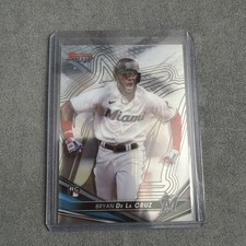 2022 Bowman's Best - Bryan De La Cruz #8 Refractor (RC)