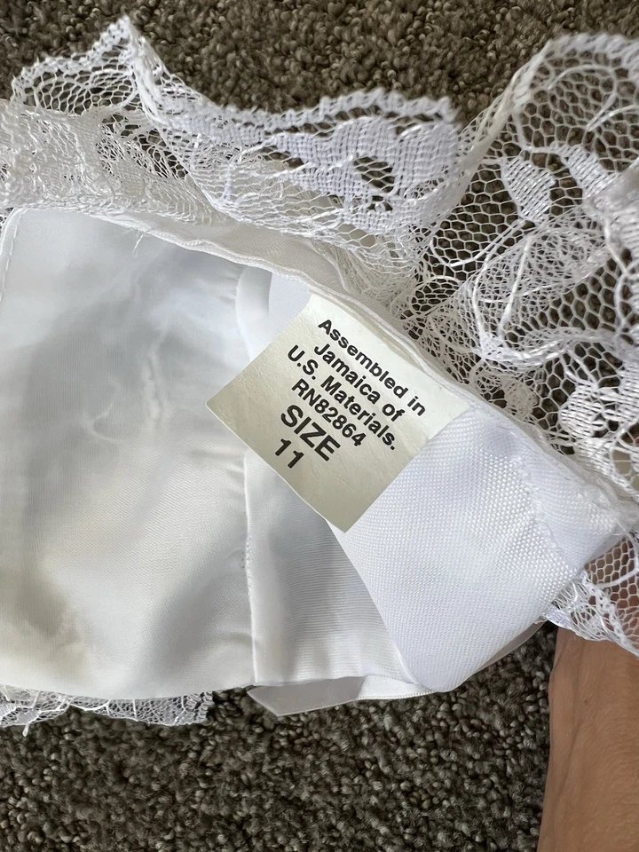 Vintage Baby Girl Bonnets Sun Hats Lace Christening Bonnet Lot Of 6 - Image 4 of 4