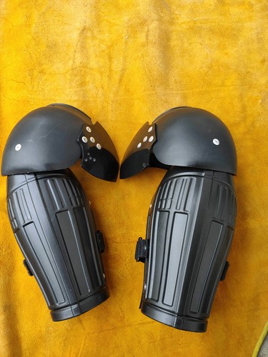 Elbow Pads, Arm Guards, Shoulder Armor. Protective Gear - Picture 4 of 15