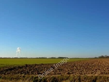 Photo 6x4 Flat farmland (zero feet above sea level) near Reedness In the  c2010