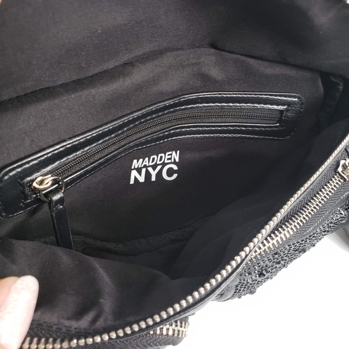 Madden NYC Womens Embellished Multi Pocket Fannypack Madden NYC Womens Embellished Multi Pocket Fannypack